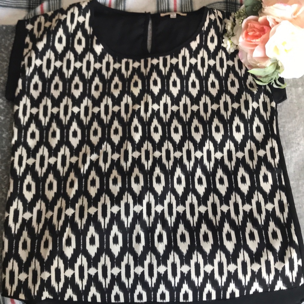 Black & White Ikat Design Shirt/Blouse